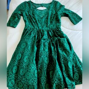 Plenty by Tracy Reese emerald green lace a-line keyhole back dress w/slip. Sz 2